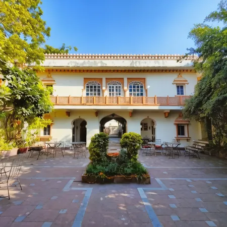 Palkiya Haveli - Heritage Hotel