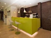 โรงแรมเมอร์เคียว เวเนเซีย มาร์เกรา - โรงแรมราคาถูก