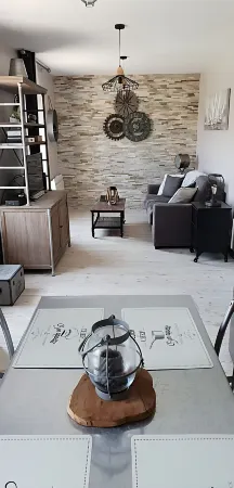 New in 2018 apartment with sea and harbor views WW2 Normandy landing beaches