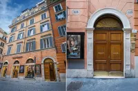Domus Spagna Frattina Hôtels à : 