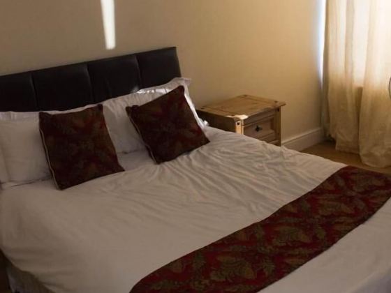 ร็อกซ์ลีย์ รูม