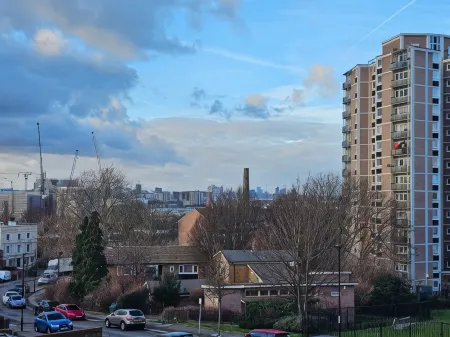 Umbrella Properties London Woolwich Отели рядом со станцией Woolwich Arsenal