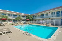 Motel 6 Redding, CA - North Hotels in Shasta Lake