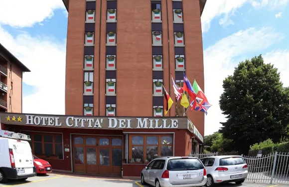 齊塔德米雷酒店