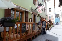 Auberge de la Paix Hotels in Montgenèvre