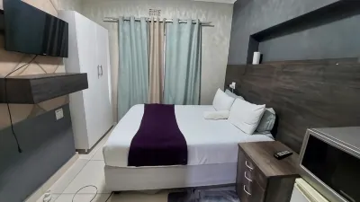 Latona Guest House