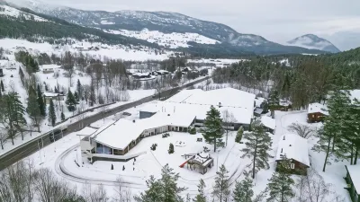 Vesterland Feriepark Hytter, Hotell og Leikeland Hôtels à : Sogndal