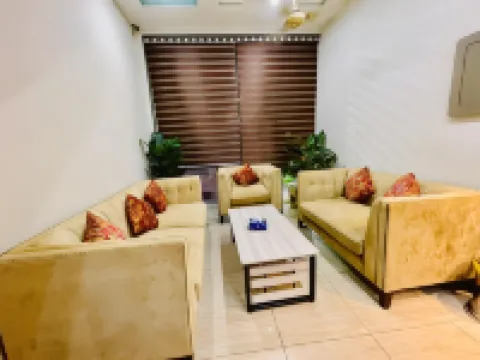 Go Hotel 001 Johar Town