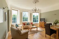 Holyland House - Greenacres Estates