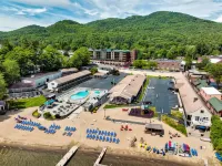 Marine Village Resort - Parking