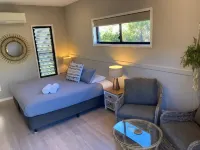 Agnes Water Stays over18's Hotels in Agnes Water