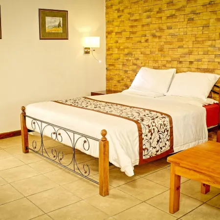 Villa 33