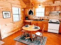 Gorgeous Mountain Views and Cozy Amenities - Charming Cabin Retreat Hotels near Ruidoso Winter Park