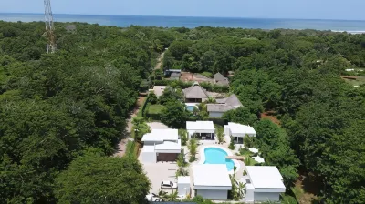 One Life Villas Avellanas Walk to Beach Hôtels à : 