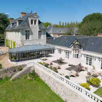 Chateau de Noirieux Hotel Exterior