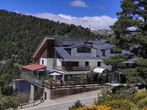 Corzo Hotel