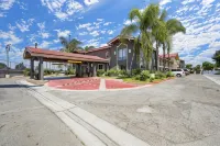 La Quinta Inn by Wyndham Costa Mesa / Newport Beach