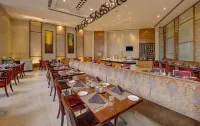 Pride Plaza Hotel, Kolkata - พร้อมอาหารเช้า