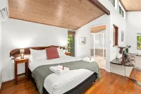 Hunchy Hideaway - parkir
