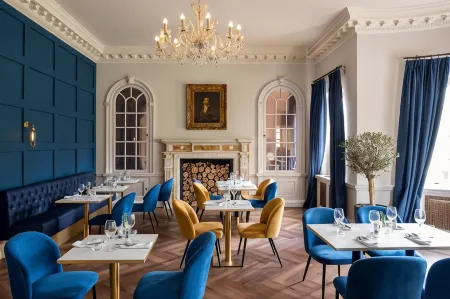 Warbrook House Heritage Hotel