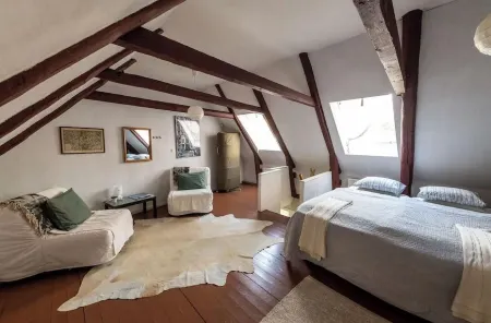 Small street house in the middle of Ystad Отели в г. Истад