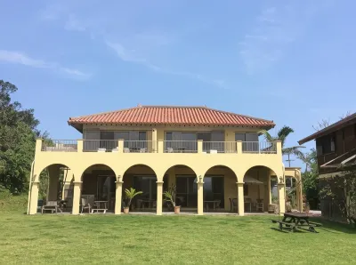 Mayagusuku Resort Hotels in der Nähe von Ida no Hama Beach