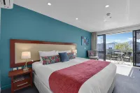 Delorenzo Studio Apartments Hotels in Nelson
