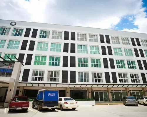 The Capital Hotel Hotels in Roi Et