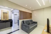EJO - Modern Apartments in the Center of Floripa Hotels in Ratones