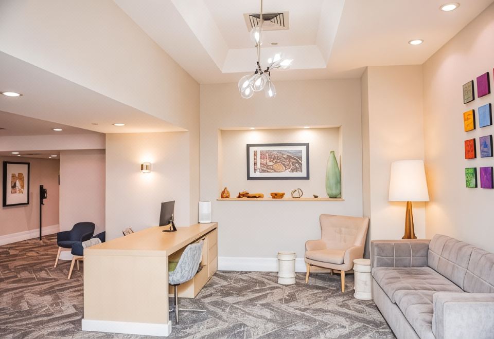 디 인 앳 롱우드 메디컬 썸네일