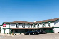 Econo Lodge Hotels in Foothills County