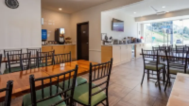 Best Western Plus Glendale Hotels in 