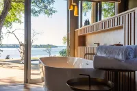 Victoria Falls River Lodge - Romantic