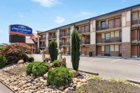 하워드 존슨 바이 윈덤 피건 포지 호텔 타이타닉 박물관 (피전 포지) 주변 호텔