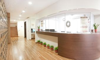 Hanabi Hotel - Hizvo