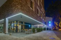 Ibis Styles Bucharest City Center Hotel in zona Ghencea Civil Cemeter
