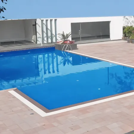 Chanakya Bnr Hotel