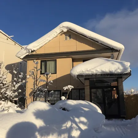 Tsuru Apartments