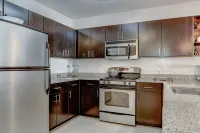 National at Clarendon - Apartments