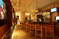 Grand Candi Hotel - bar