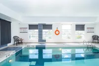 Sandman Signature Prince George Hotel