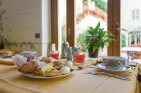 Hotel San Luca - breakfast