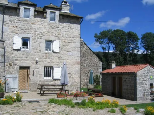 Holiday Cottage in Lozere in a Pretty Corner of Margeride - 마운틴 뷰