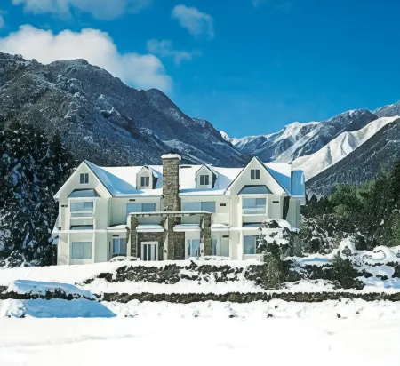 Pension Luminous Отели рядом со станцией Minami-Asoshirakawasuigen Station