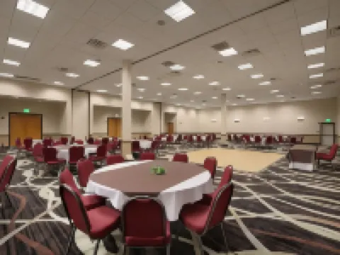 Wingate by Wyndham Round Rock Hotel & Conference Center Hotels in Round Rock