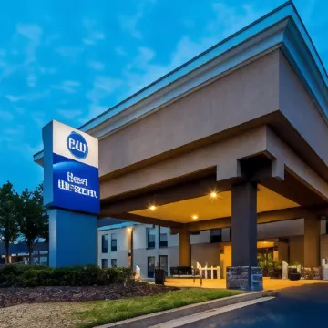 Best Western Albemarle Inn
