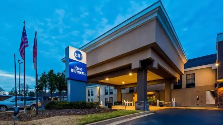 Best Western Albemarle Inn Отели в г. Пи Ди