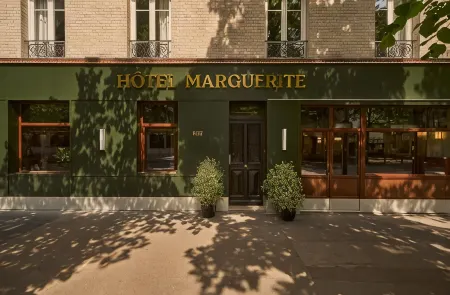 Hôtel Marguerite Отели рядом с достопримечательностью «Le Petit chercheur d'art»