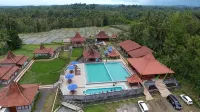 Kampoeng Joglo Ijen - piscina
