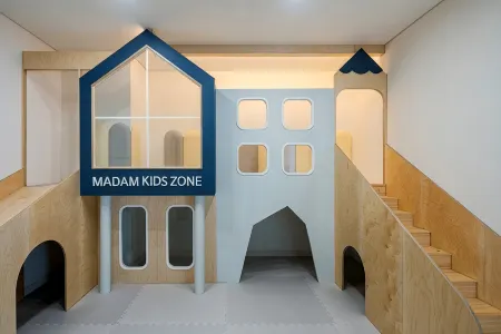 Pohang Madame Annette Pool Villa - Dogs Allowed Отели рядом с Аэропорт Пхохан